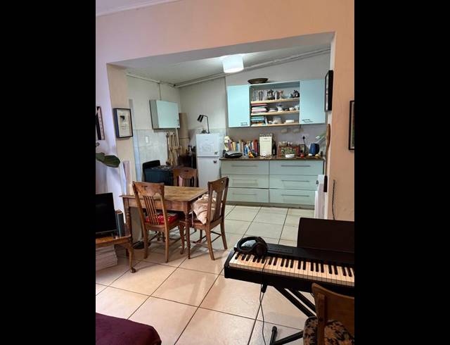 1 BEDROOM PROPERTY TO RENT IN ORANJEZICHT